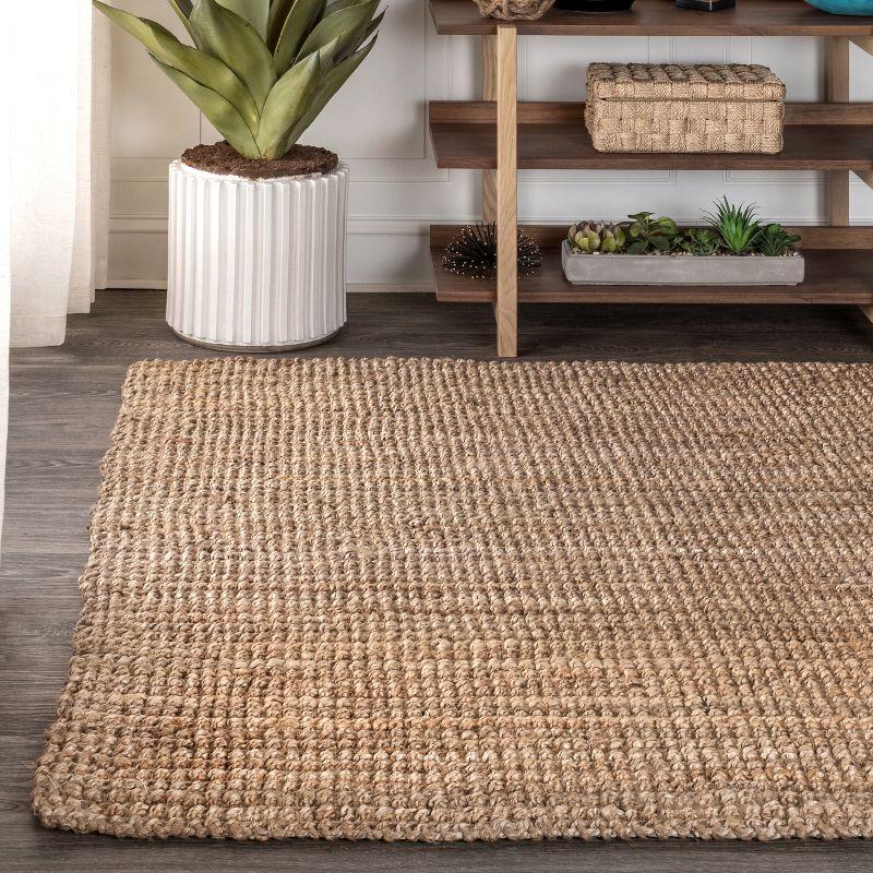 Pata Hand Woven Chunky Jute Indoor Area Rug - JONATHAN Y