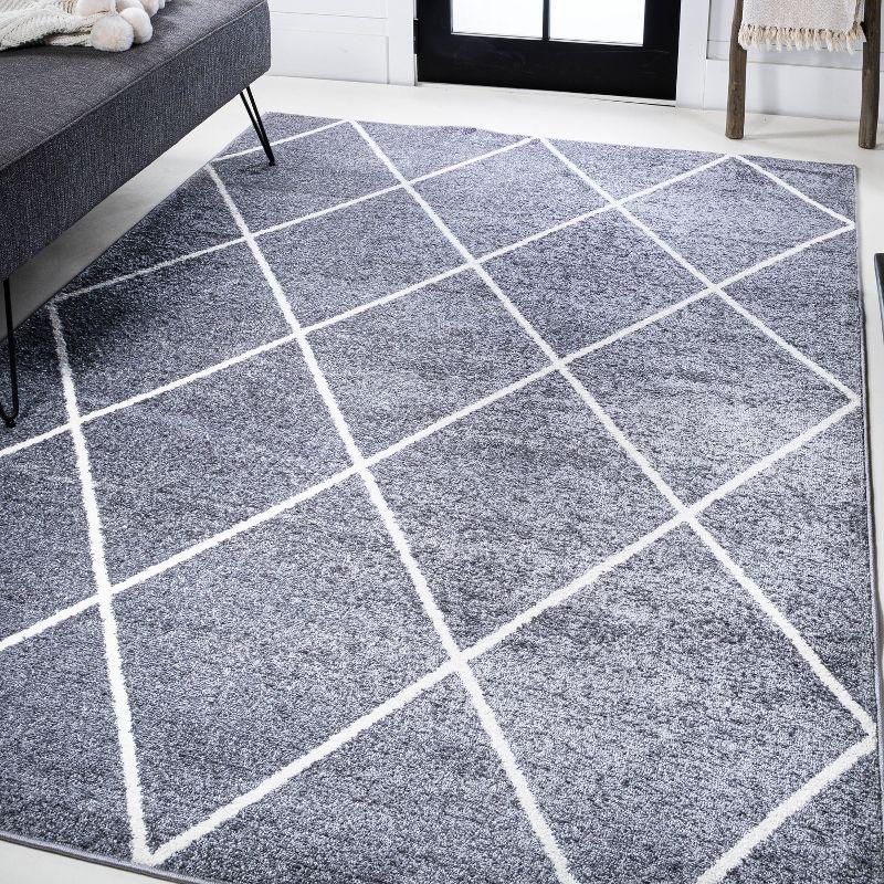 Gray and White Diamond Trellis Synthetic Runner Rug