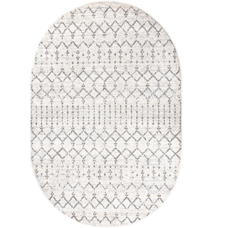 Reversible Gray Geometric Synthetic Oval Rug - Easy Care