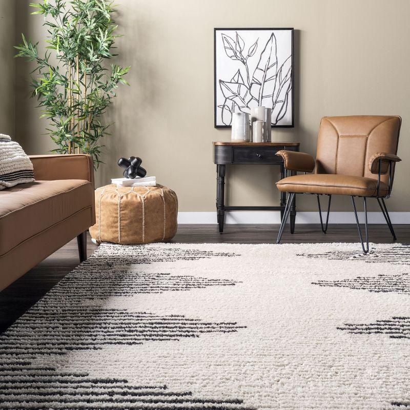 Beige and Gray 4' x 6' Reversible Shag Area Rug