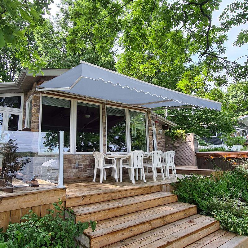 Retractable Patio Awning – White Frame
