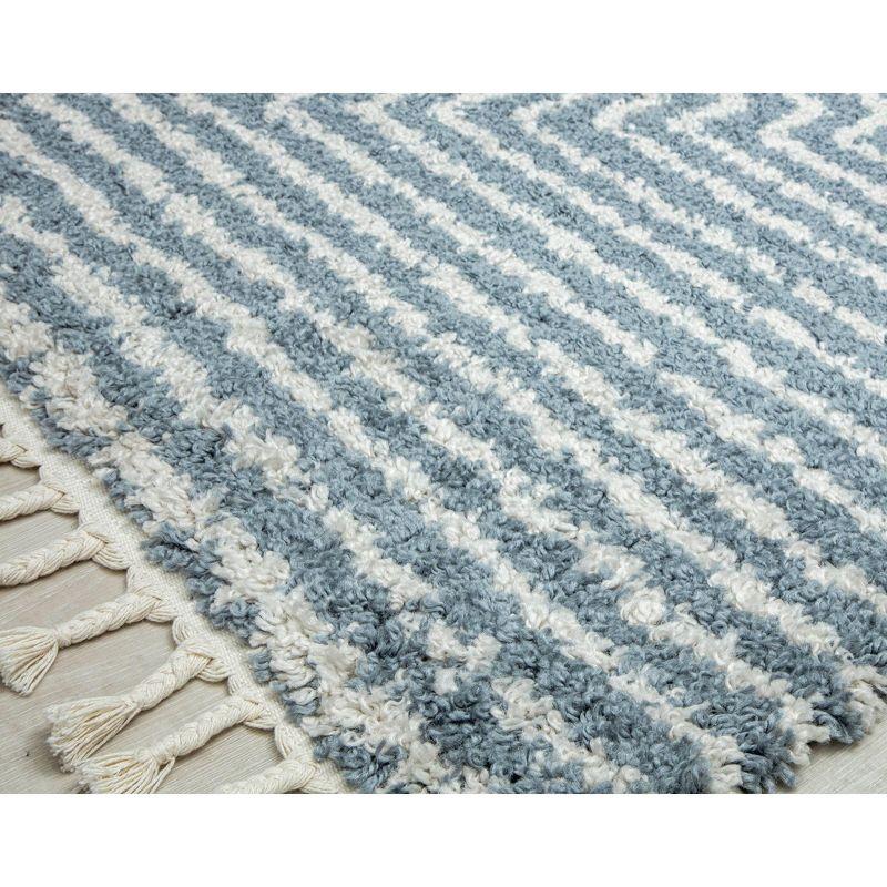 CosmoLiving By Cosmopolitan Bennett BT20C Modern Stripe/Diamond Area Rug