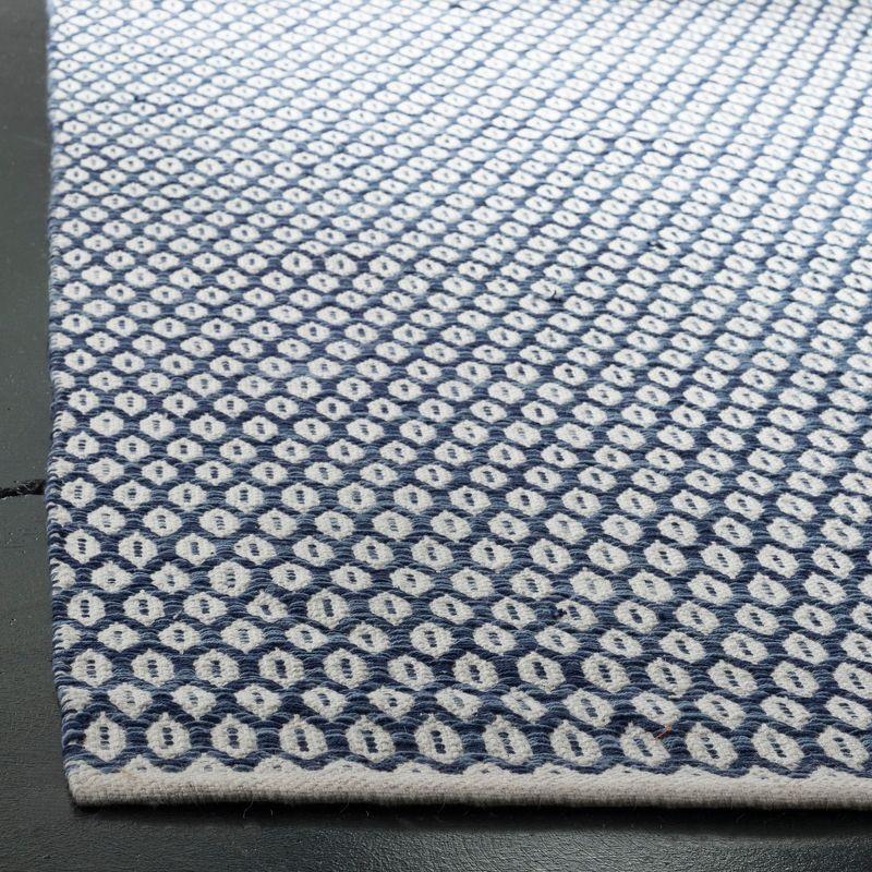 Montauk MTK608 Hand Woven Indoor Area Rug - Navy/Ivory - 5'x8' - Safavieh