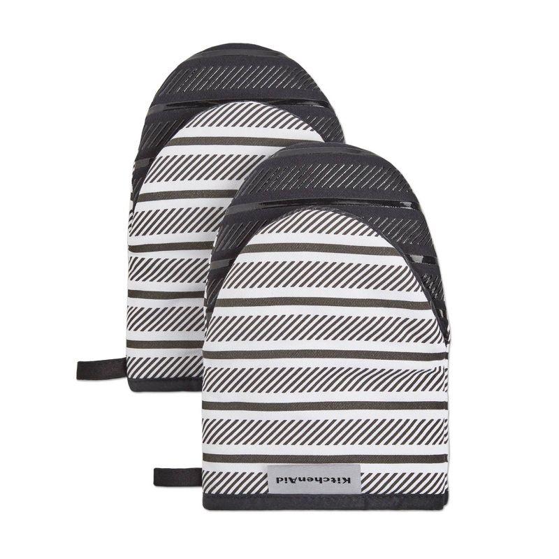 Black and White Striped Silicone Oven Mitt Set