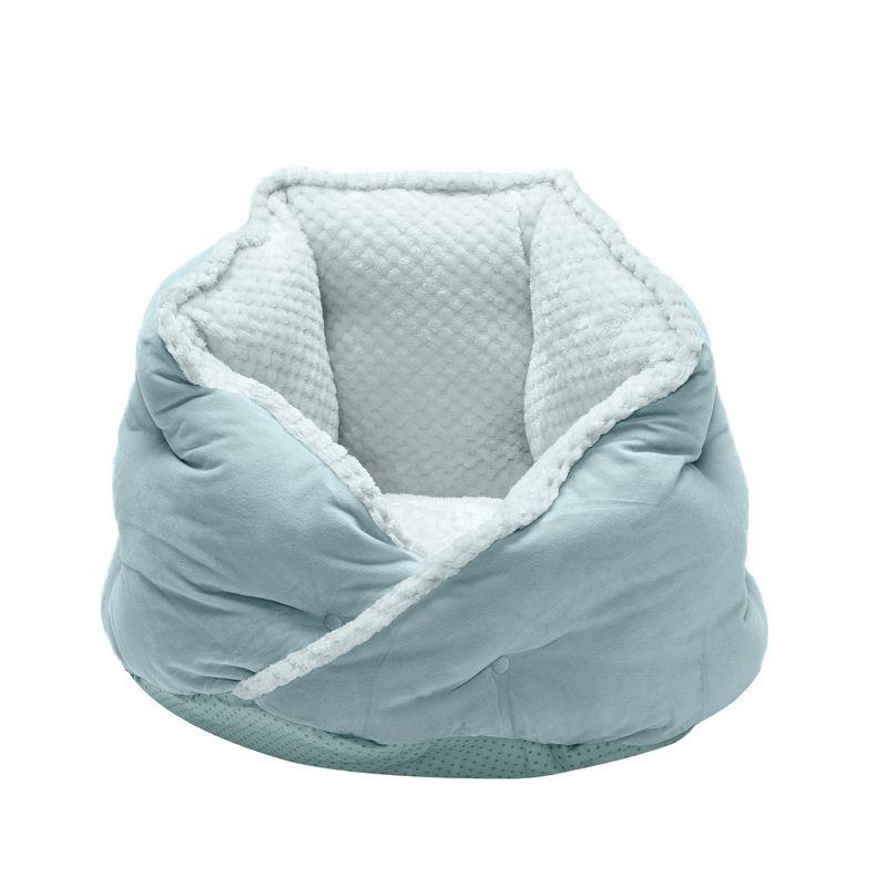 FurHaven Polyester Pet Bed