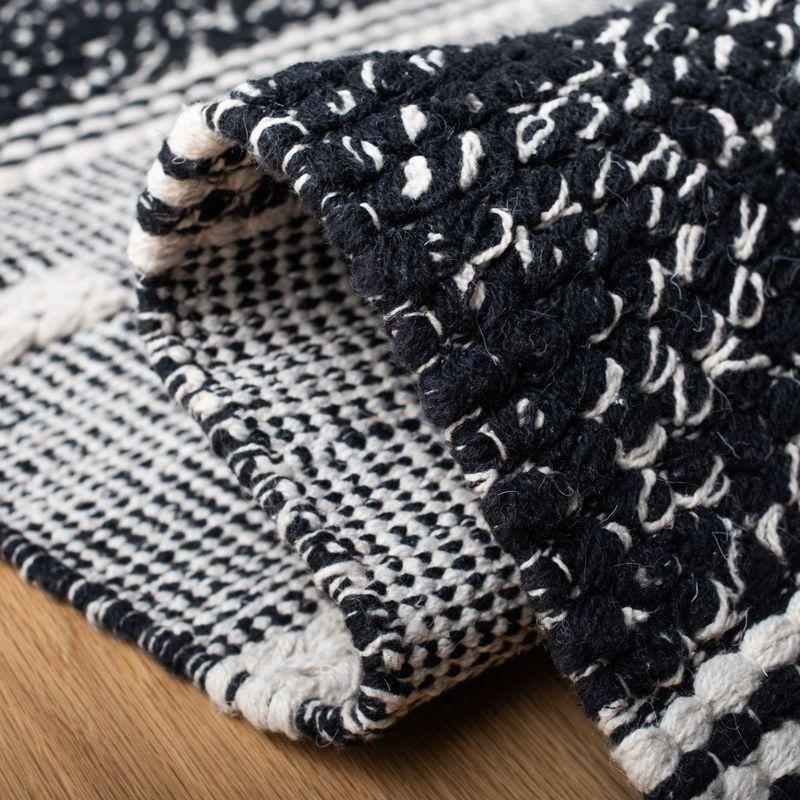 Striped Kilim STK518 Hand Woven Runner Rug - Black/Ivory - 2'3"x9' - Safavieh.