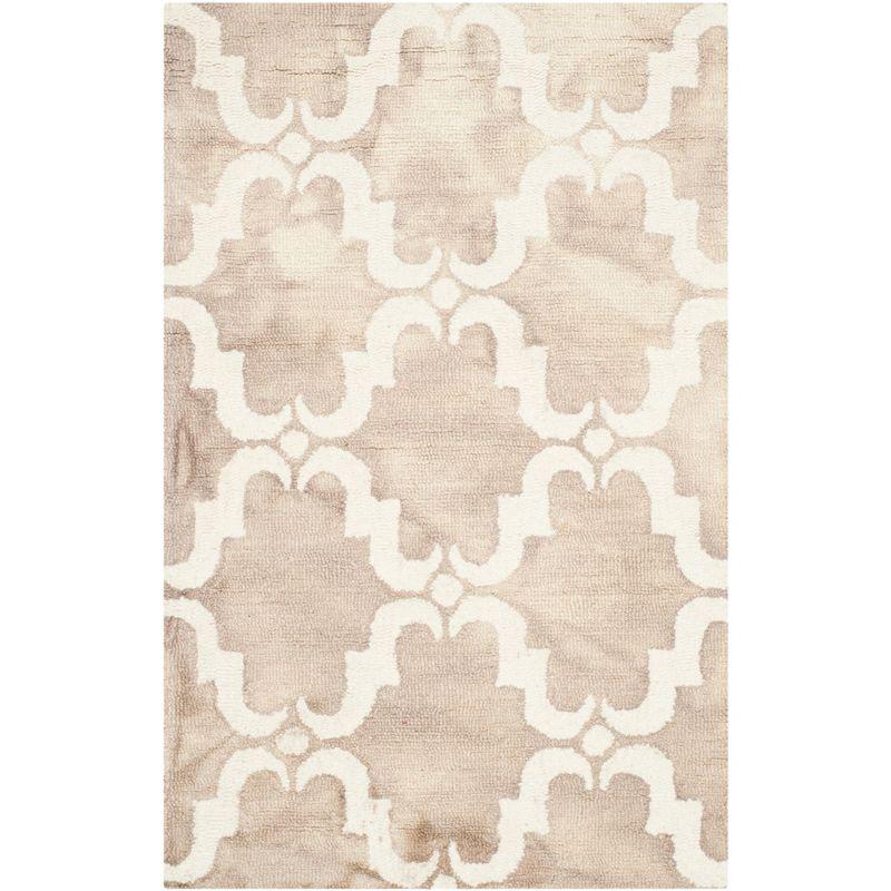 Dip Dye DDY536 Hand Tufted Indoor Accent Rug - Beige/Ivory - 2'6"x4' - Safavieh
