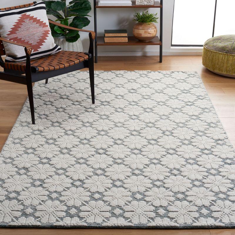 Vermont VRM303 Hand Woven Indoor Area Rug - Ivory/Green - 5'x8' - Safavieh