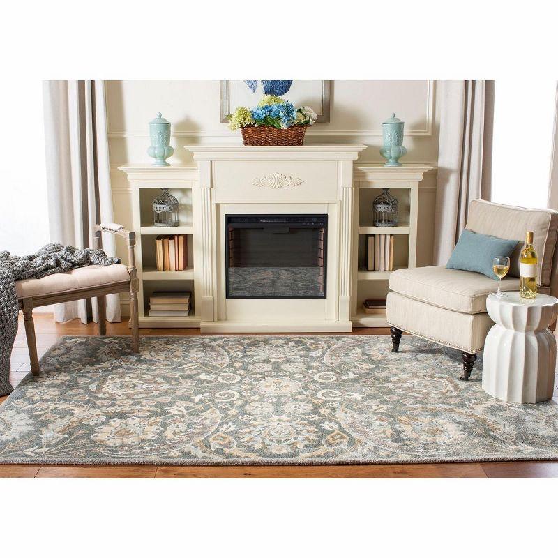 Bella 4' x 6' Gray and Multi Hand-Tufted Wool Rug