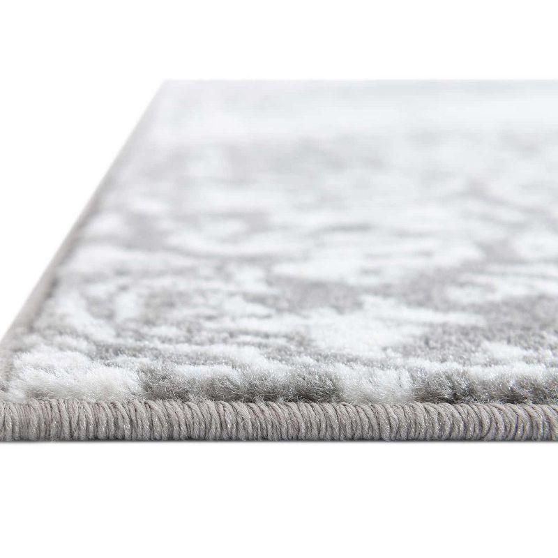 Grand Sofia Gray & Ivory 4'1" x 6'1" Rectangular Easy-Care Rug