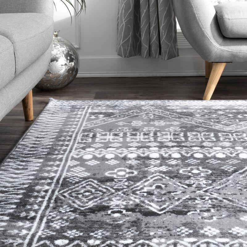 Nuloom Frances Moroccan 5x8 Indoor Area Rug for Living Room Bedroom Dining Room Kitchen, Grey/Ivory