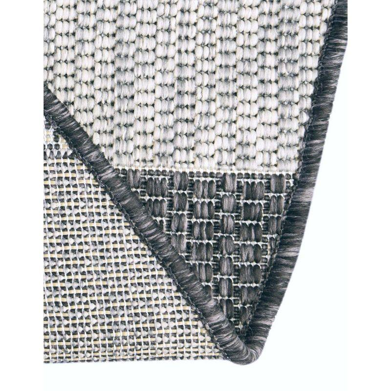 Unique Loom 4' 1 x 4' 1 Round Indoor/Outdoor Striped Charcoal Gray Area Rug
