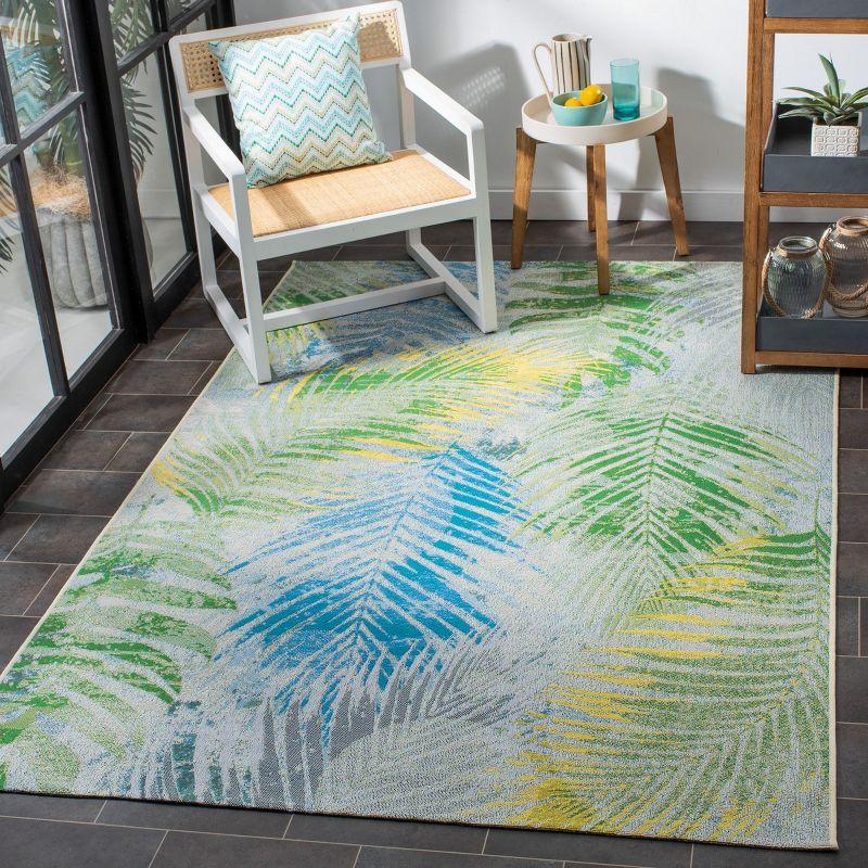 Summer Green and Gray Botanical Indoor/Outdoor Rug 4' x 6'