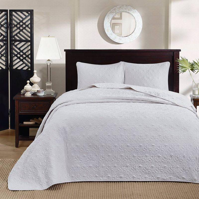 Quebec Reversible Coverlet Set