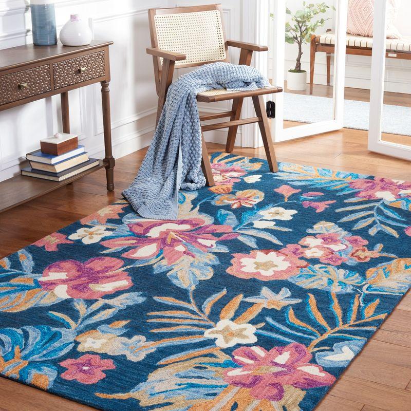 Handmade Blue Floral Wool Tufted Area Rug, 3' x 5'