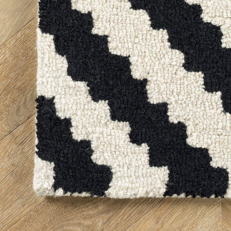 Scandinavian Diamond Handmade Wool Runner Rug in Black