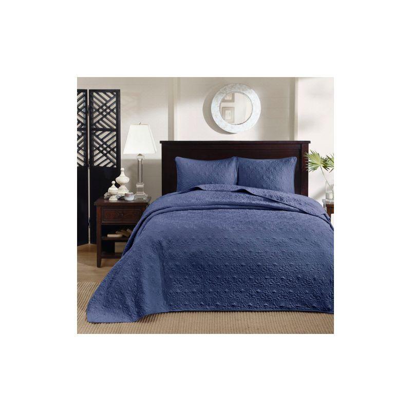 Quebec Reversible Bedspread Set
