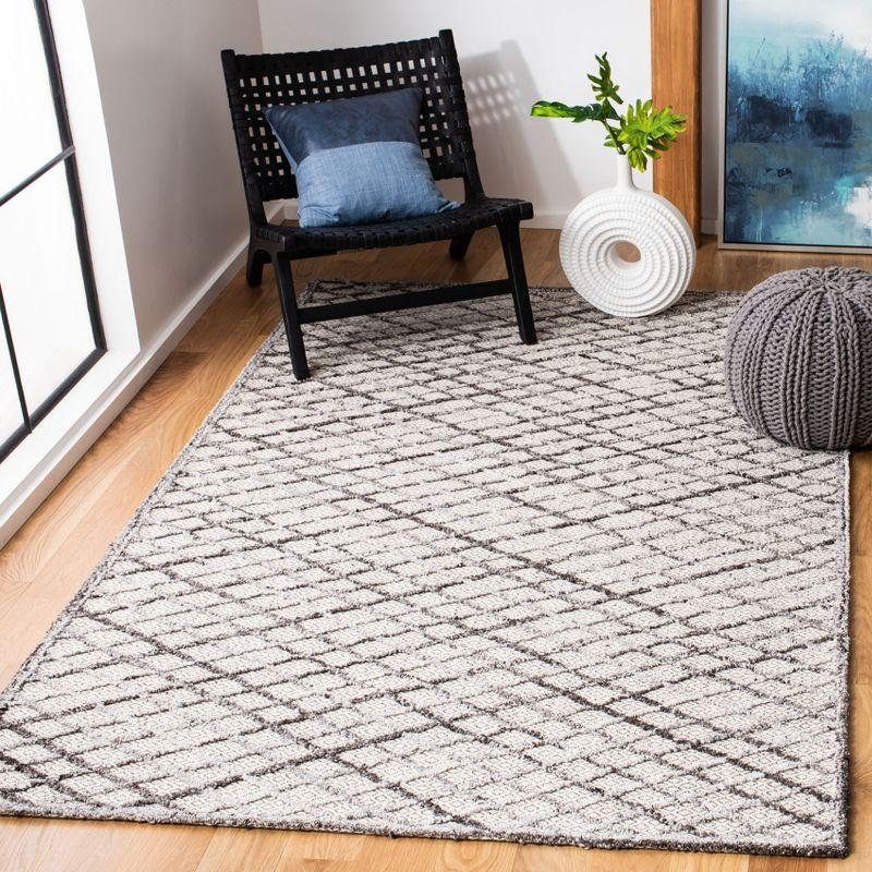 Gray Hand-Tufted Wool and Viscose Rectangular Area Rug