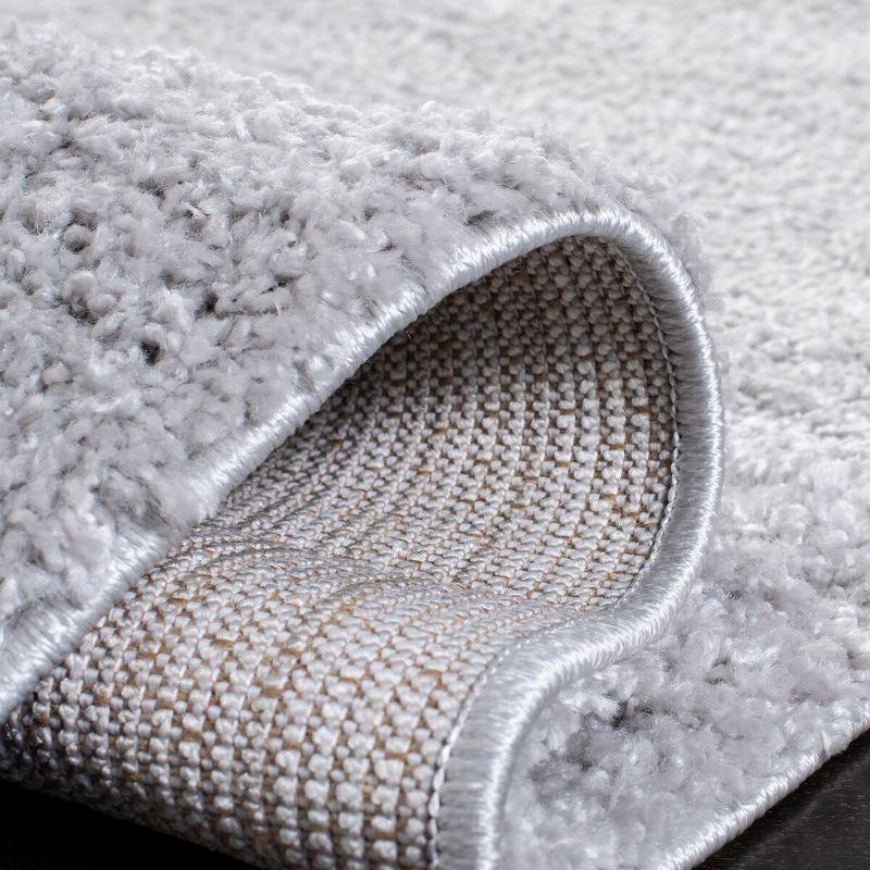 August Shag 500 AUG511 Power Loomed Indoor Area Rug - Light Grey - 5'3"x7'7" - Safavieh