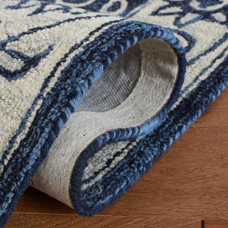 Jardin JAR601 Hand Tufted Accent Rug - Navy/Ivory - 3'x5' - Safavieh