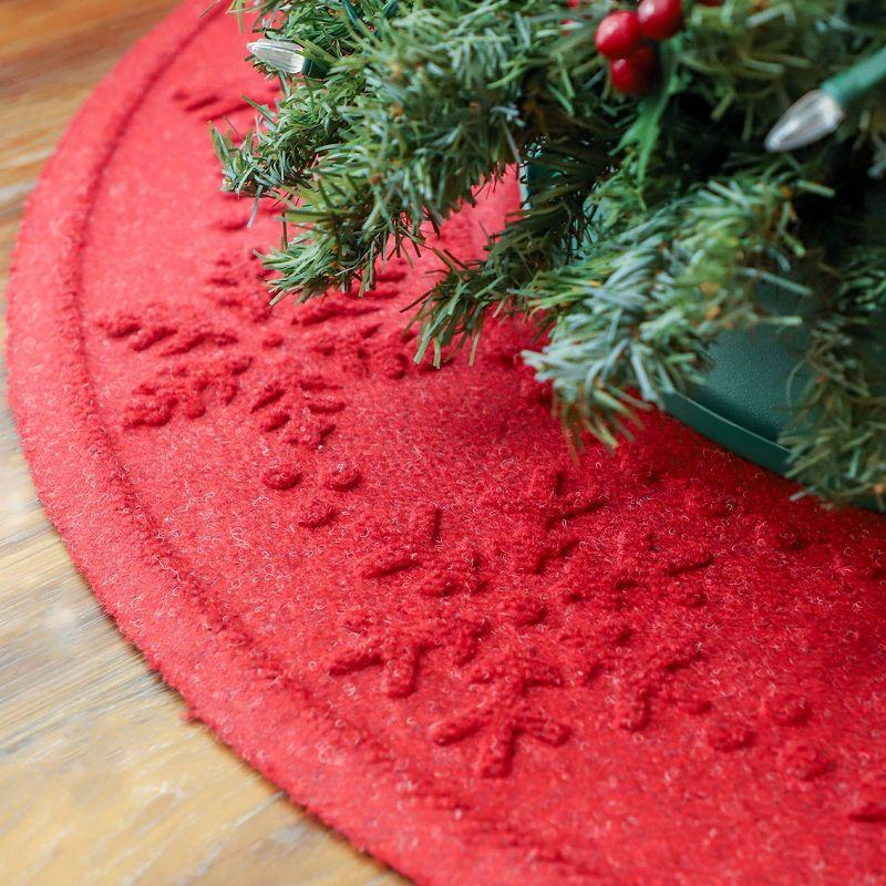 Bungalow Flooring 3' WaterHog Snowflake Tree Skirt Round Floormat Red: Weather-Resistant, Skid-Resistant, Indoor/Outdoor Use