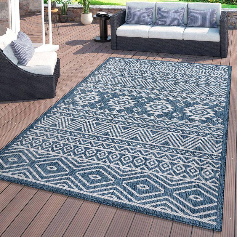 Navy Geometric 8'x10' Synthetic Flat Woven Reversible Rug