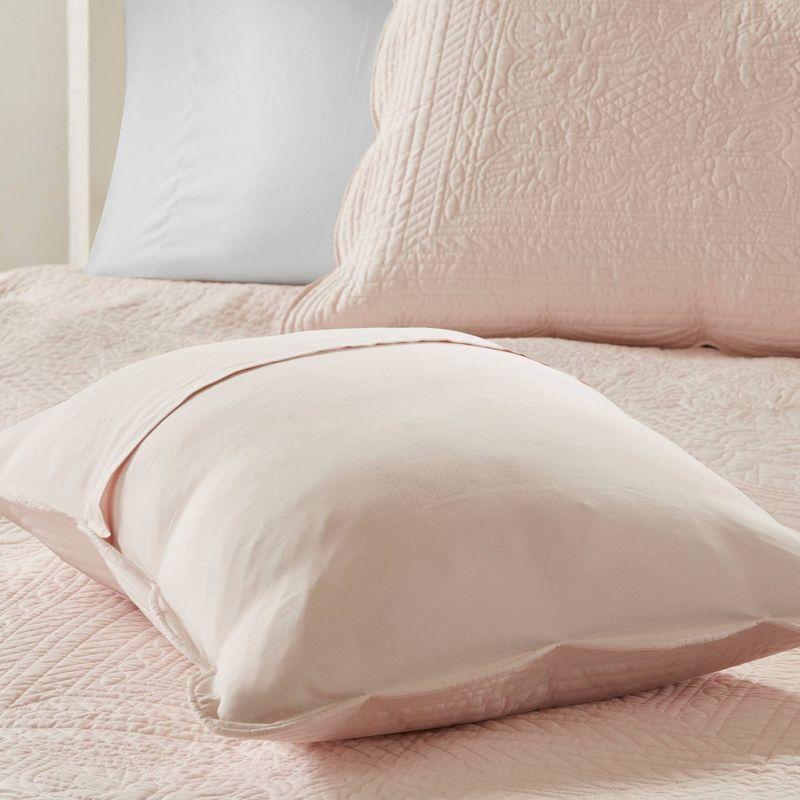 Madison Park Tuscany Scalloped Edge Quilt Set