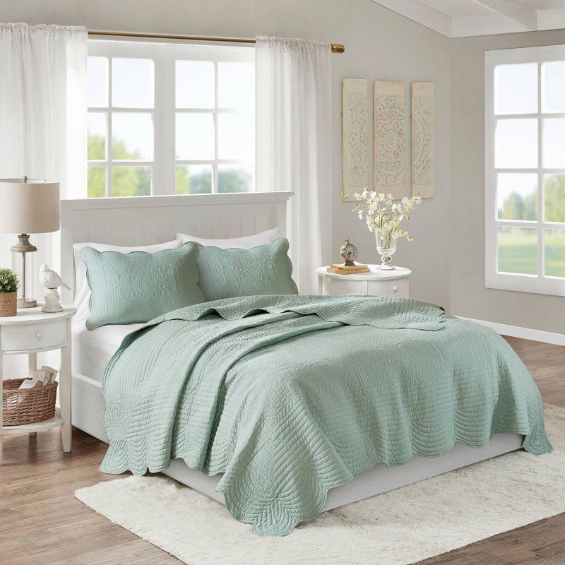 Seafoam Green Microfiber Reversible Full/Queen Quilt Set