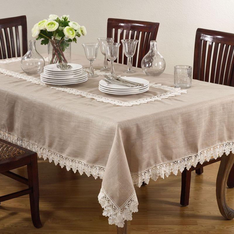 Saro Lifestyle Lace Trimmed Table Topper