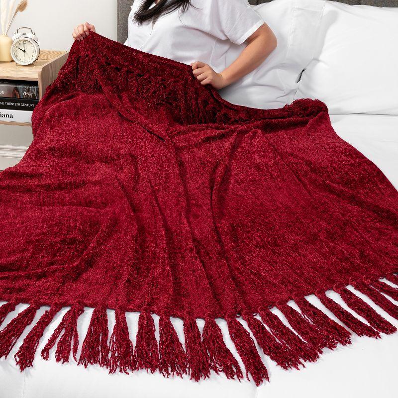 Pavilia Throw Blanket