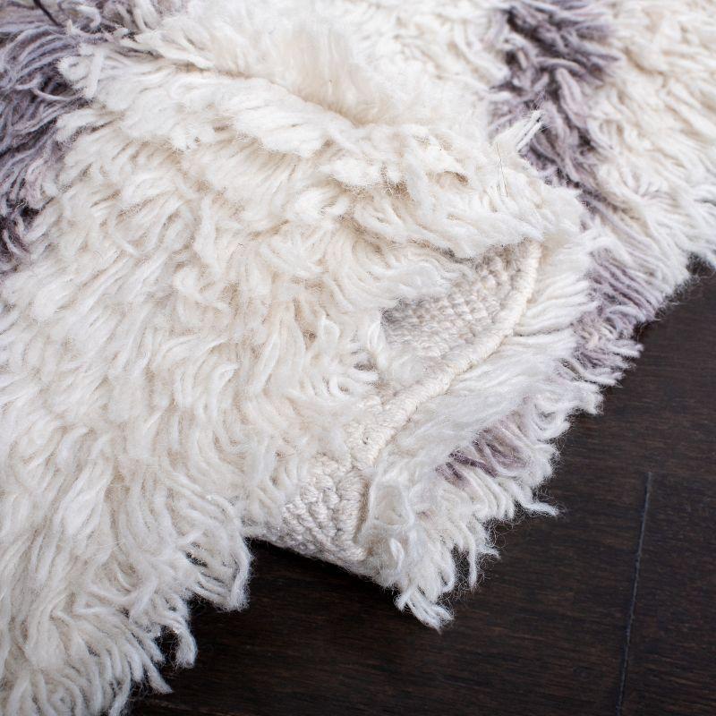 Kenya KNY712 Hand Knotted Area Rug - Ivory/Grey - 6'x9' - Safavieh