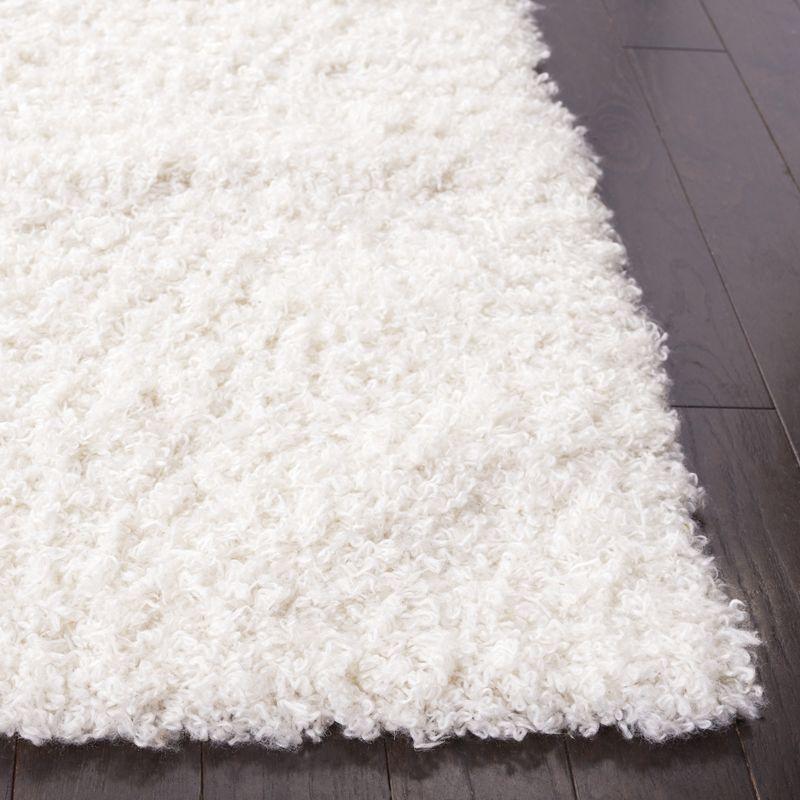 Sheep Shag SG271 Hand Tufted Indoor Area Rug - Ivory - 5'x8' - Safavieh