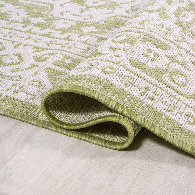 5' x 8' Sinjuri Medallion Textured Weave Indoor/Outdoor Area Rug, Green/Cream - JONATHAN Y