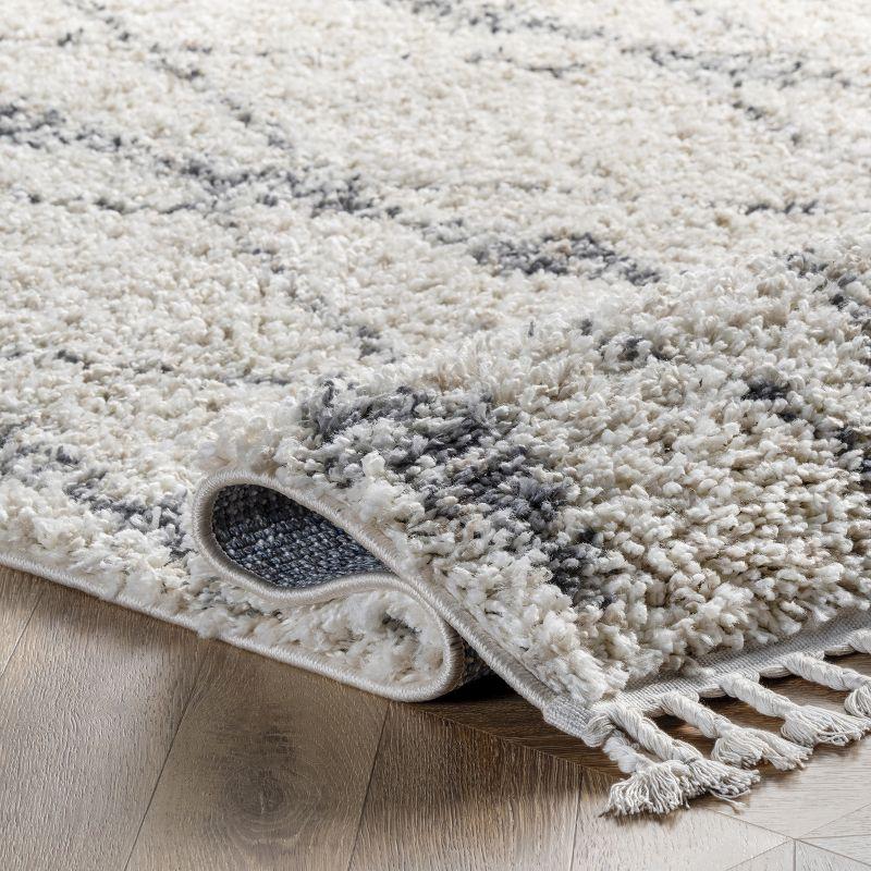 Reversible Beige Geometric Shag Rug 4' x 6' - Easy Care