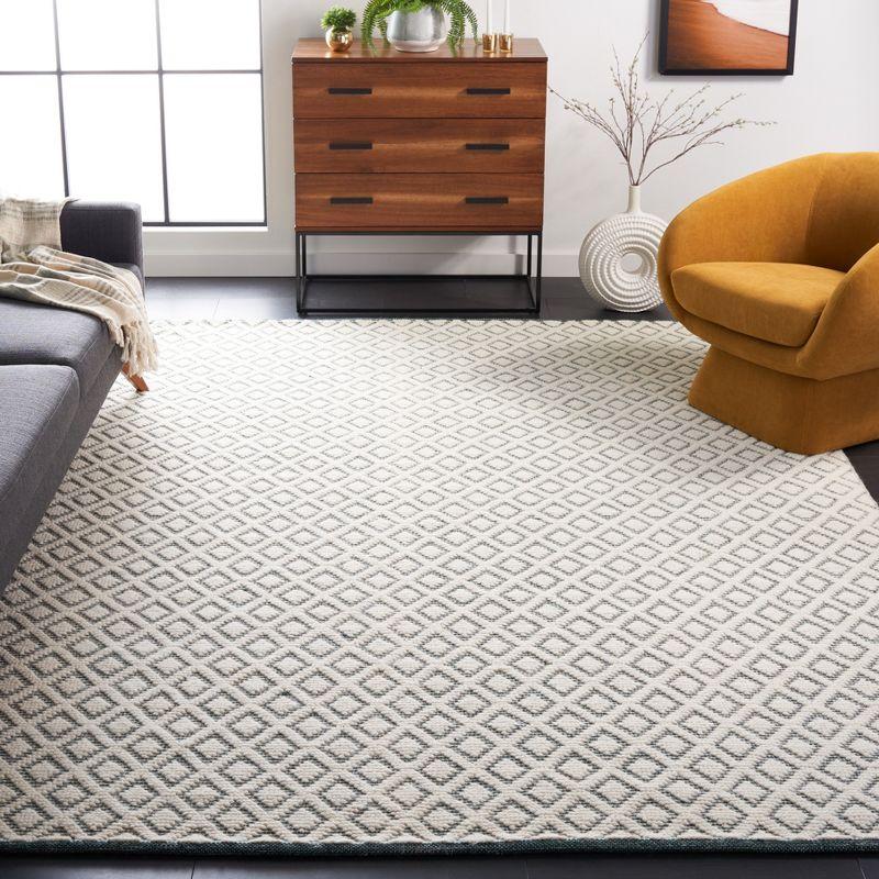 Vermont VRM304 Hand Woven Area Rug  - Safavieh