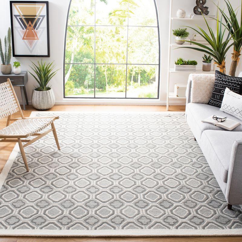 Gray and Ivory Hand-Tufted Wool Geometric 8' x 10' Area Rug