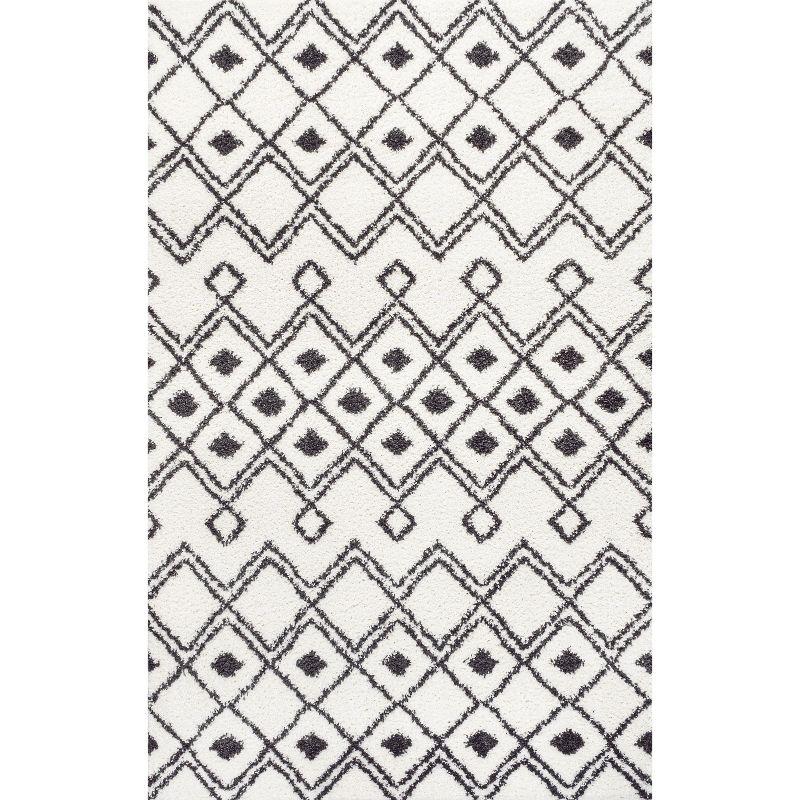3'x5' Caimari Moroccan Diamond Shag Area Rug, White/Black - JONATHAN Y
