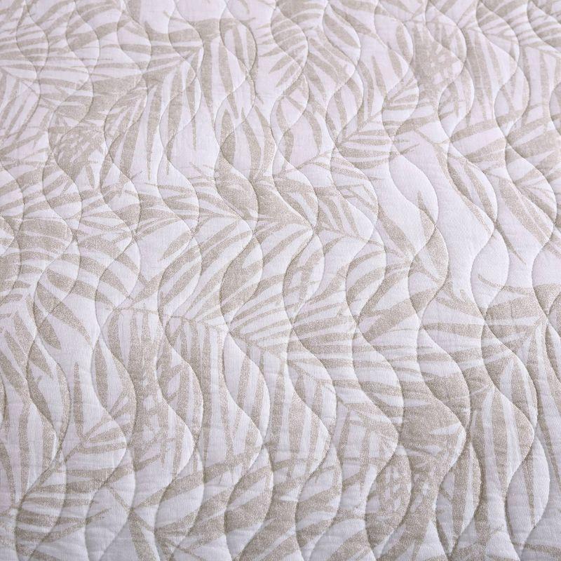 Cozy Retreat Twin-Sized Beige Cotton Reversible Quilt Set