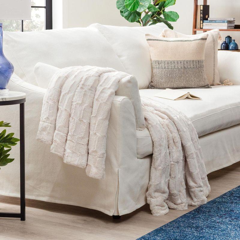 Chanasya Faux Fur Throw