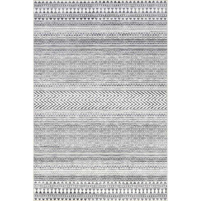 Nuloom Kira Machine Washable Geometric Area Rug