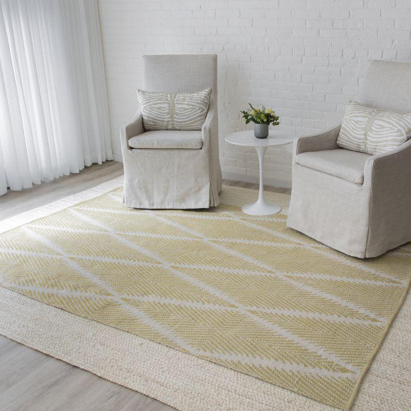 River Geometric Handmade Flatweave Yellow/White Area Rug