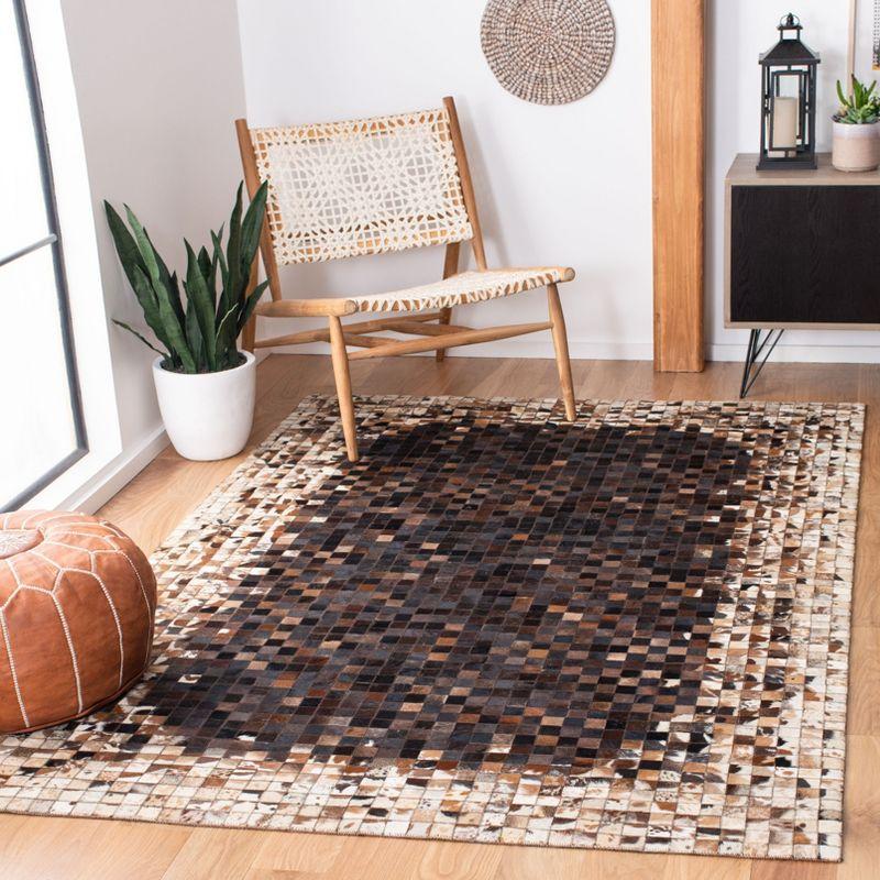 Handmade Beige and Brown Geometric Cowhide Area Rug, 4' x 6'