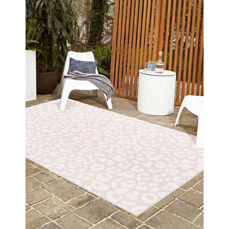 Unique Loom Outdoor Safari Leopard Animal Print Woven Area Rug