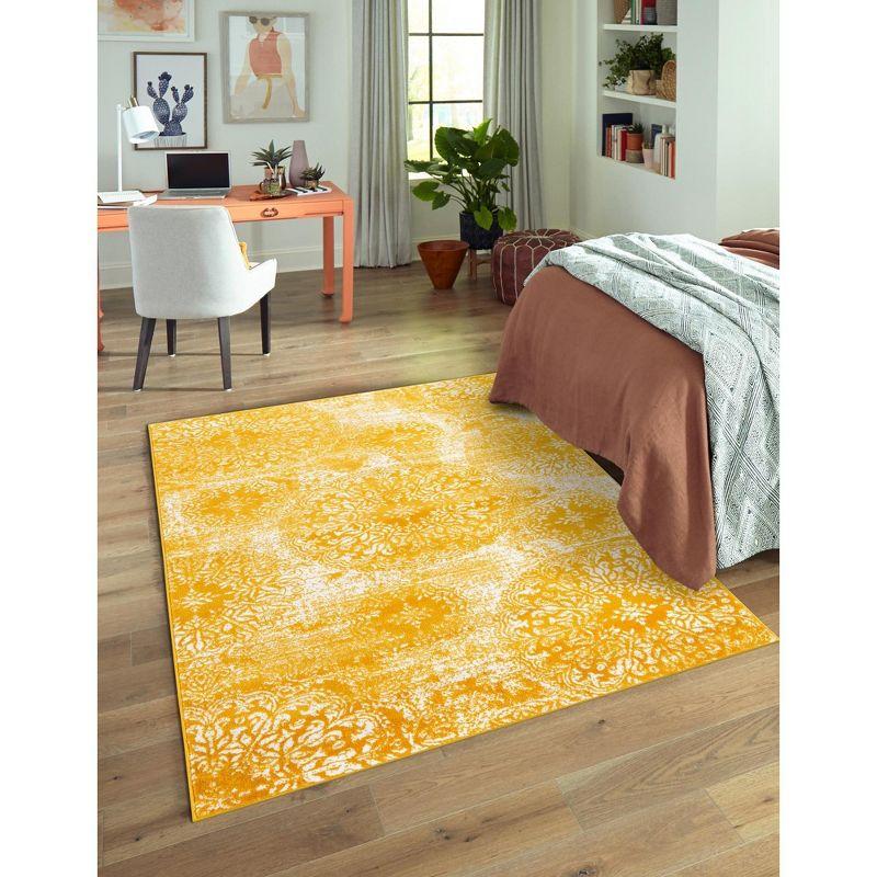 Unique Loom Sofia Grand Floral Indoor Woven Area Rug