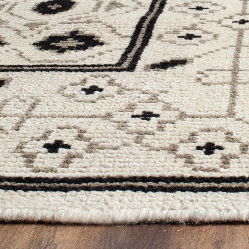 Kenya KNY625 Hand Knotted Area Rug  - Safavieh