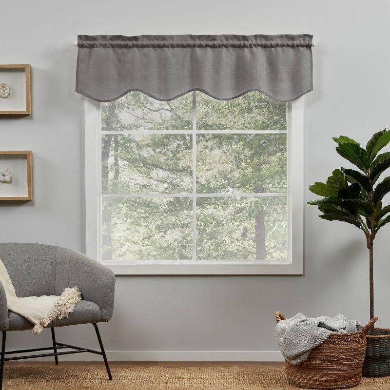 Amalgamated Textiles Exclusive Home Loha Light Filtering Rod Pocket Scalloped Valance