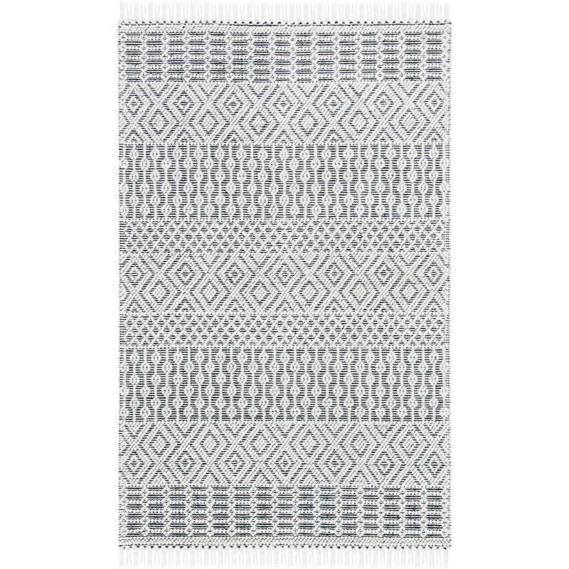 Ivory and Black Handwoven Wool Southwestern Rug