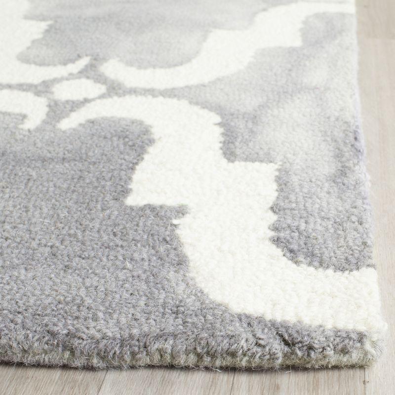 Dip Dye DDY536 Hand Tufted Indoor Accent Rug - Grey/Ivory - 2'x3' - Safavieh