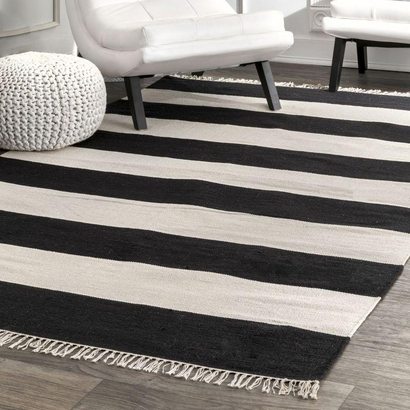 Nuloom Ashlee Striped Flatweave Indoor Area Rug