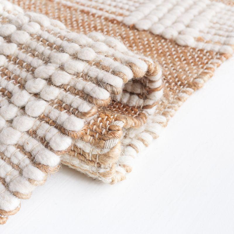 Natural Fiber NF377 Flat Weave Indoor Accent Rug - Natural/Ivory - 3'x5' - Safavieh